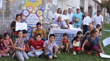 Uthgra organizó actividades de pintura y de cocina para niños