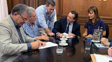 El Soesgype acordó un aumento salarial del 28% por seis meses