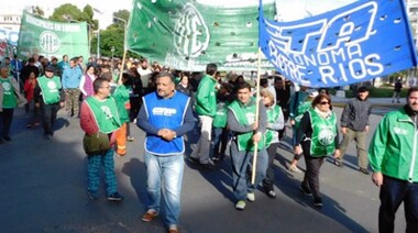 Organizaciones sindicales y sociales entrerrianas se movilizaron en el marco del paro