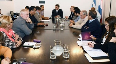 ATE y UPCN acordaron un 22% y actualizaciones trimestrales para estatales entrerrianos