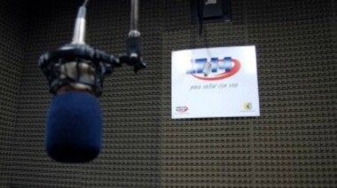 Trabajadores de la Radio Pública repudiaron “vaciamiento de contenidos” y “paritarias cero”