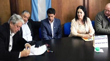 La UTTA acordó mejoras salariales para trabajadores de Azul y de Mendoza