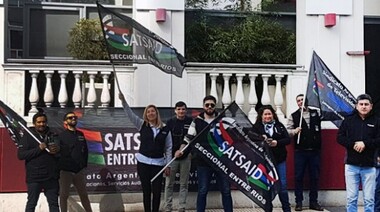 El Satsaid se manifestó en canales abiertos de todo el país para reclamar la revisión salarial