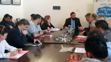 La APS volvió a reclamar una convocatoria para discutir la recomposición salarial