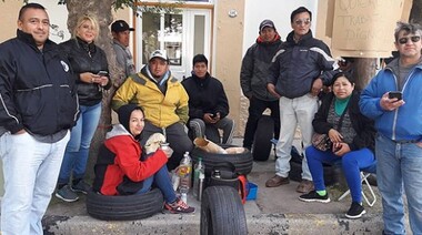 Trabajadores de Perito Moreno se movilizan contra los despidos y el desempleo