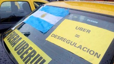La Intersindical Argentina rechazó el desembarco de Uber en Córdoba y cuestionó su “flexibilización laboral”