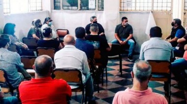 Gremios de Rosario repudiaron la detención del dirigente de SMATA y lo calificaron “un hecho de profunda gravedad”