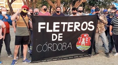 El Sindicato de Fleteros de Córdoba demanda terminar con la doble licencia para la actividad