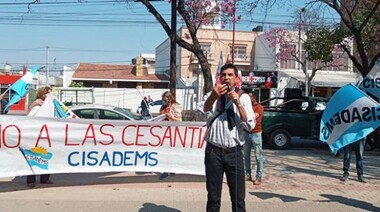CISADEMS se manifestó para rechazar “la inminente cesantía de docentes” en Santiago del Estero