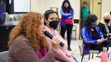 La titular de Anduna destacó la importancia de las mujeres en los espacios políticos