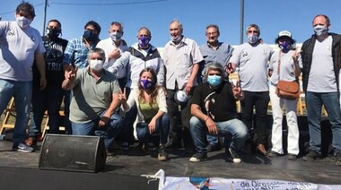 La Lista Gris de APDFA se lanzó con amplio respaldo en un convocante acto