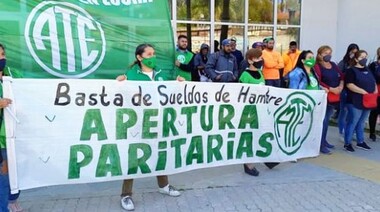 ATE solicitó un 30% de aumento y cláusula gatillo para municipales paranaenses