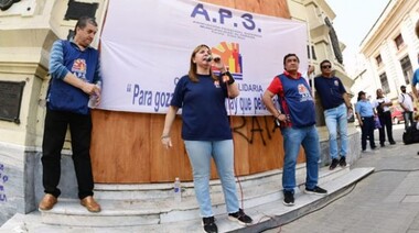 La titular de la APS señaló que el bono es “discriminatorio” y “producto del descuento” por días de paro