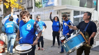 UTEDYC La Plata se movilizó por despidos y “medidas arbitrarias” de la mutual AMUPROBA