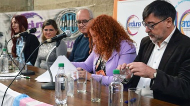 ANDUNA celebró la aprobación del cupo laboral trans travesti para nodocentes en la Universidad de Avellaneda