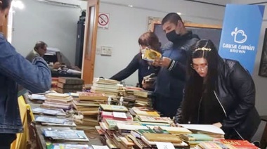 ABGRA participó de una colecta solidaria de libros acompañando a la Municipalidad de Almirante Brown