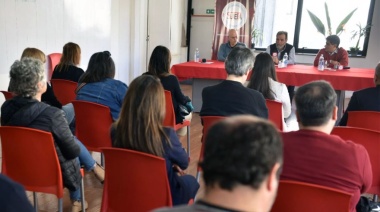 Eugenio Semino expuso en la sede de SUTEPA sobre la situación de las personas mayores en la post pandemia