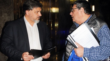 APINTA vivió una “jornada histórica” con una masiva movilización que denunció “una pérdida salarial del 40%”