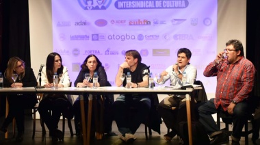El titular de SUTEPA expuso en la inauguración del Festival de Arte Trabajador