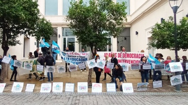 CISADEMS manifestó su reclamo por la cobertura de cargos con una contundente movilización