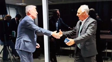 Mariani acordó con el gobernador de Chubut el aumento para estatales provinciales