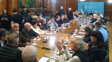 El titular de Sindicato de Obreros Navales respaldó la candidatura de Sergio Massa