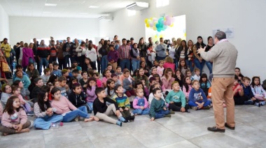 Luz y Fuerza Entre Ríos festejó el Día de la Niñez y repartió regalos en toda la provincia