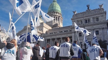 UDA: “El oficialismo quiere arruinar la educación pública y se orienta a privatizarla”
