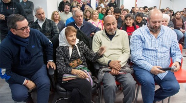 SUTEPA recibió a Taty Almeida en la presentación del documental sobre su vida