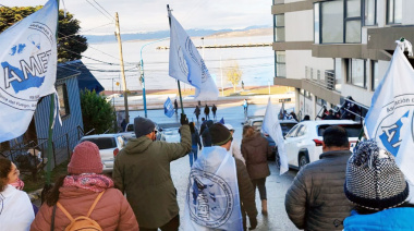 AMET Tierra del Fuego repudió la visita de Milei a la provincia: "Es un show mediático"