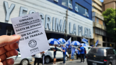 UTEDYC La Plata volvió a movilizarse al club Gimnasia: “Basta de atraso salarial”