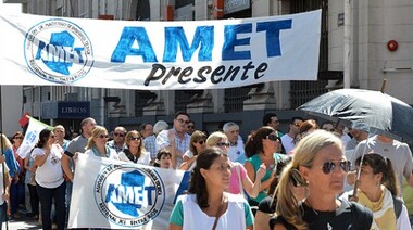 AMET anunció dos días de paro para el reinicio del ciclo lectivo