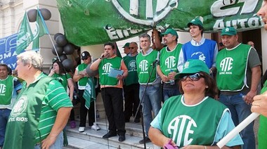 ATE y la CTA Autónoma reclamaron un bono en Entre Ríos