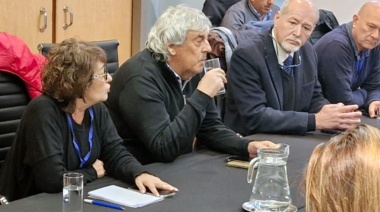 Gremios docentes se presentarán en la Bicameral y recibieron respaldo internacional