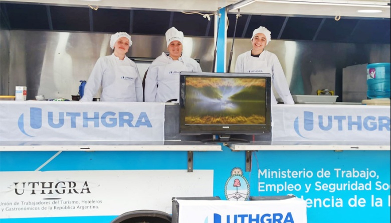 UTHGRA Concordia participó en la Expo Concepción 2022 con su aula móvil propia