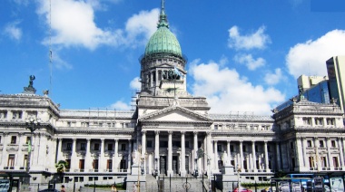 Gremios del gas natural y de Luz y Fuerza pidieron al Senado la exención en Ganancias