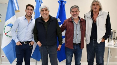 El titular de Camioneros de Chubut compartió actividades con Hugo Moyano y juntos visitaron Vaca Muerta