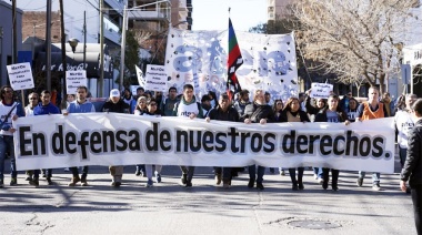 ATEN se movilizó contra “las políticas de los gobiernos provincial y nacional”