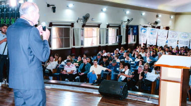 La CEA reafirmó su presencia nacional y exigió al gobierno la convocatoria a la Paritaria Docente
