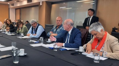 Gremios docentes rechazaron propuesta “absurda” del gobierno y analizan nuevas medidas