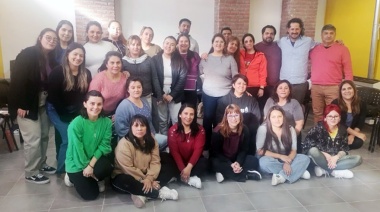 ADOSAC destacó la formación docente como “un aporte a la educación”