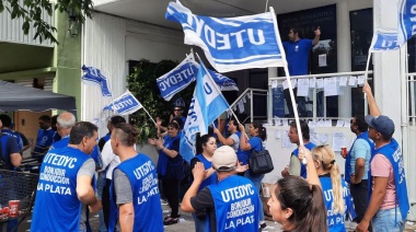 UTEDYC La Plata se movilizó contra “despidos injustificados” en AMFFA