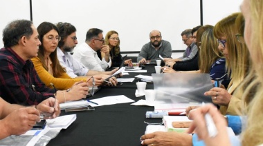 AGMER planteó reconocimiento salarial, concursos y monitoreo para la ampliación de la jornada escolar