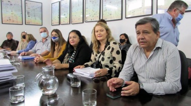 AGMER celebró el acuerdo para continuar con los concursos de oposición para cargos directivos