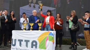 Carlos Felice presenció la Copa UTTA en Tucumán y visitó a trabajadores del turf