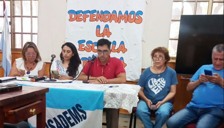 CISADEMS señaló “una quita salarial” de más 100 mil pesos para docentes santiagueños