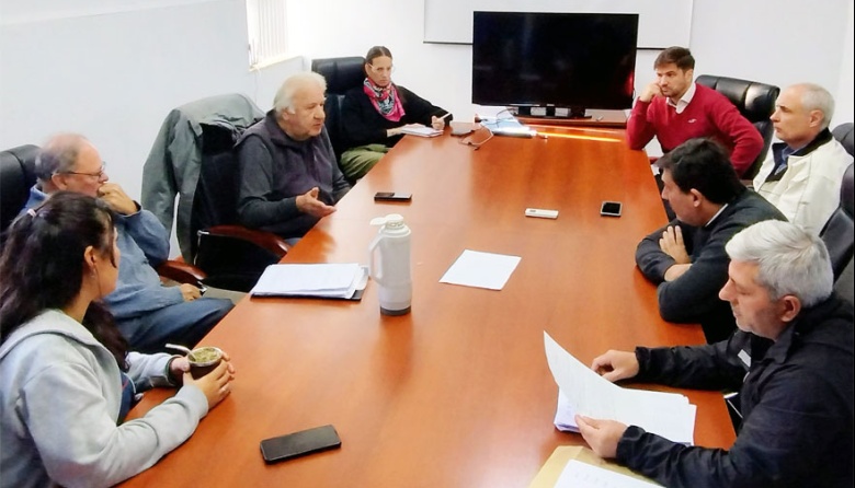 SOEVER gestionó mejoras para los trabajadores viales, ante las autoridades de la DPV