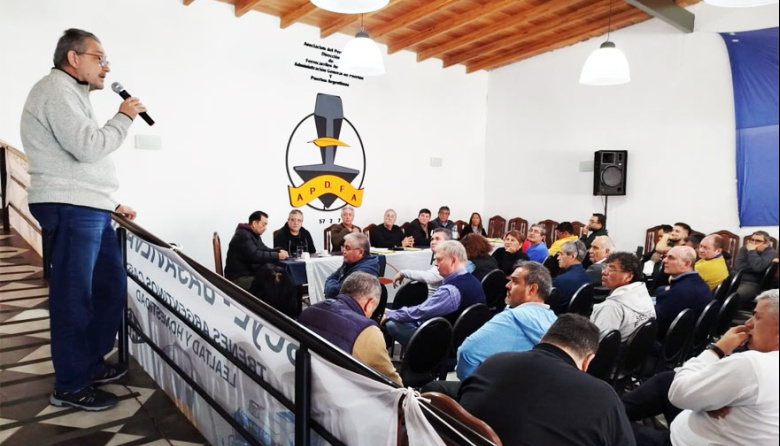 La conducción de APDFA recibió total respaldo en un Congreso "federal" y "democrático"