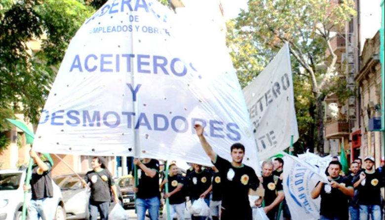 Aceiteros: "Los trabajadores también somos responsables de nuestro destino"