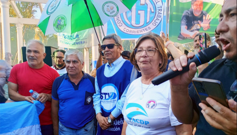 ACDP marchó contra la reforma laboral y contra el “abandono” de la educación